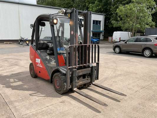 Linde H20T 2000kg Gas Counterbalance Forklift Truck - photo 1