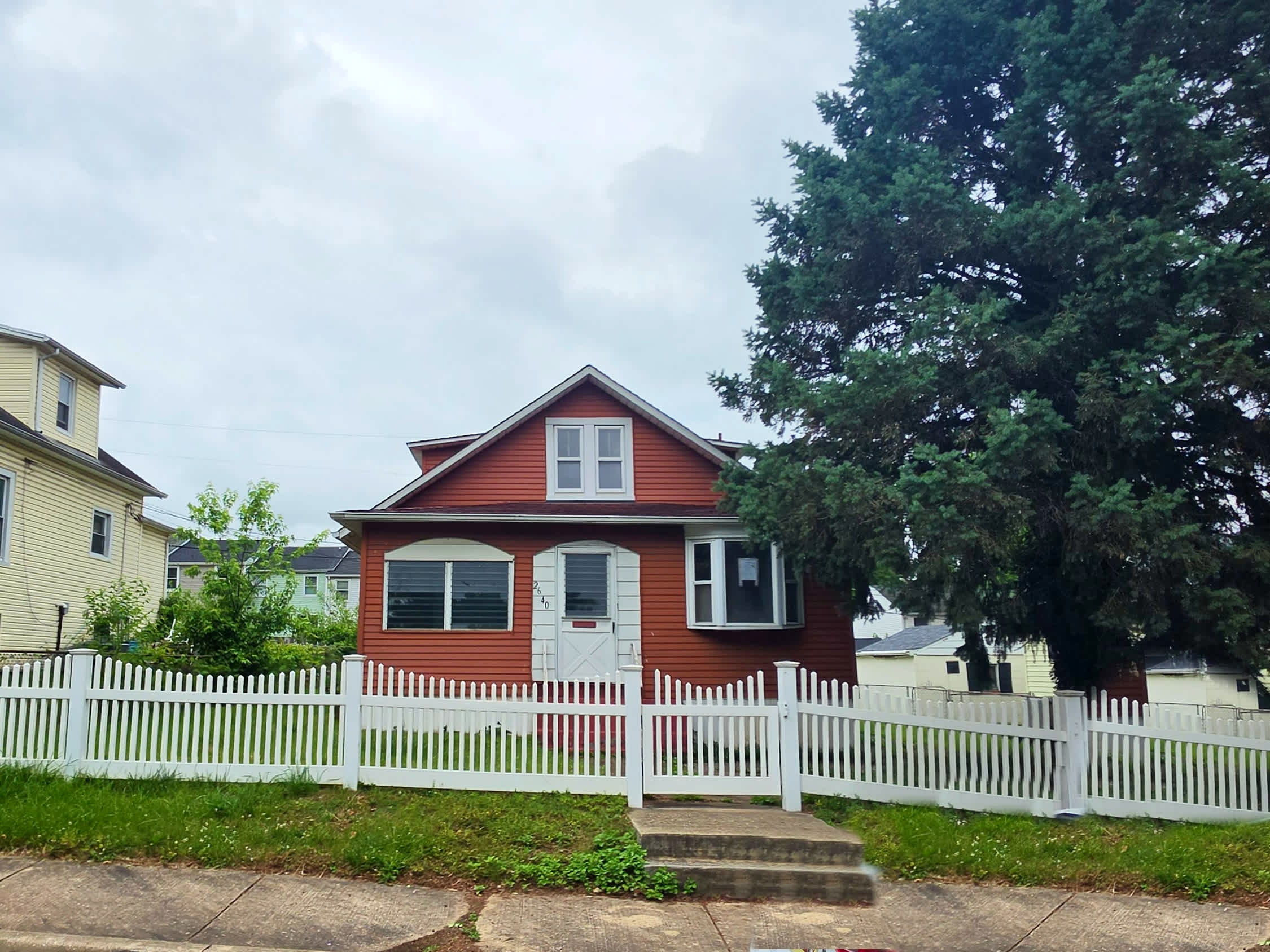 HUD Home — 2640 Ridgely St, Baltimore, MD 21230
