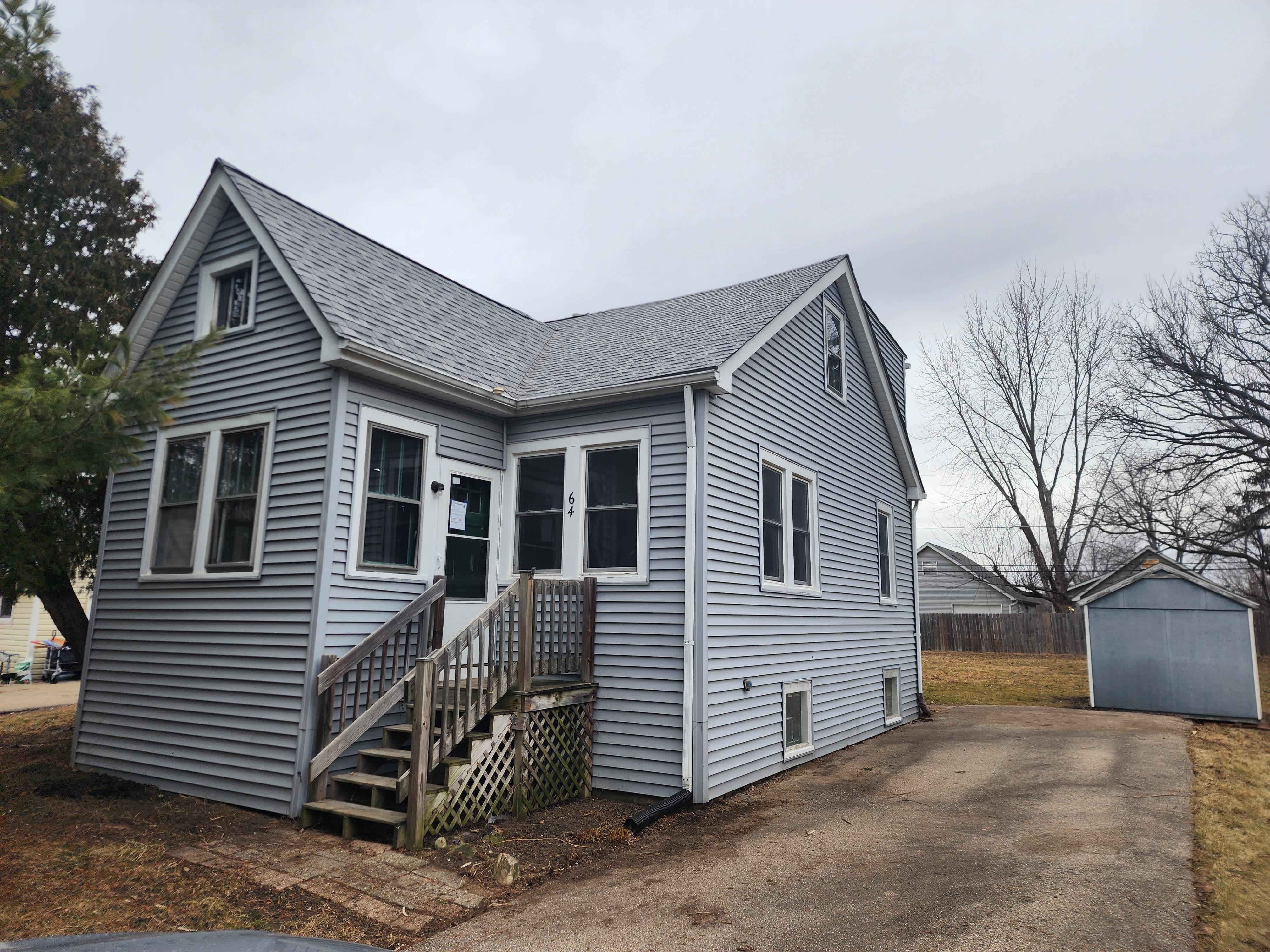 HUD Home — 64 E Lake Park Ave, Round Lake Beach, IL 60073
