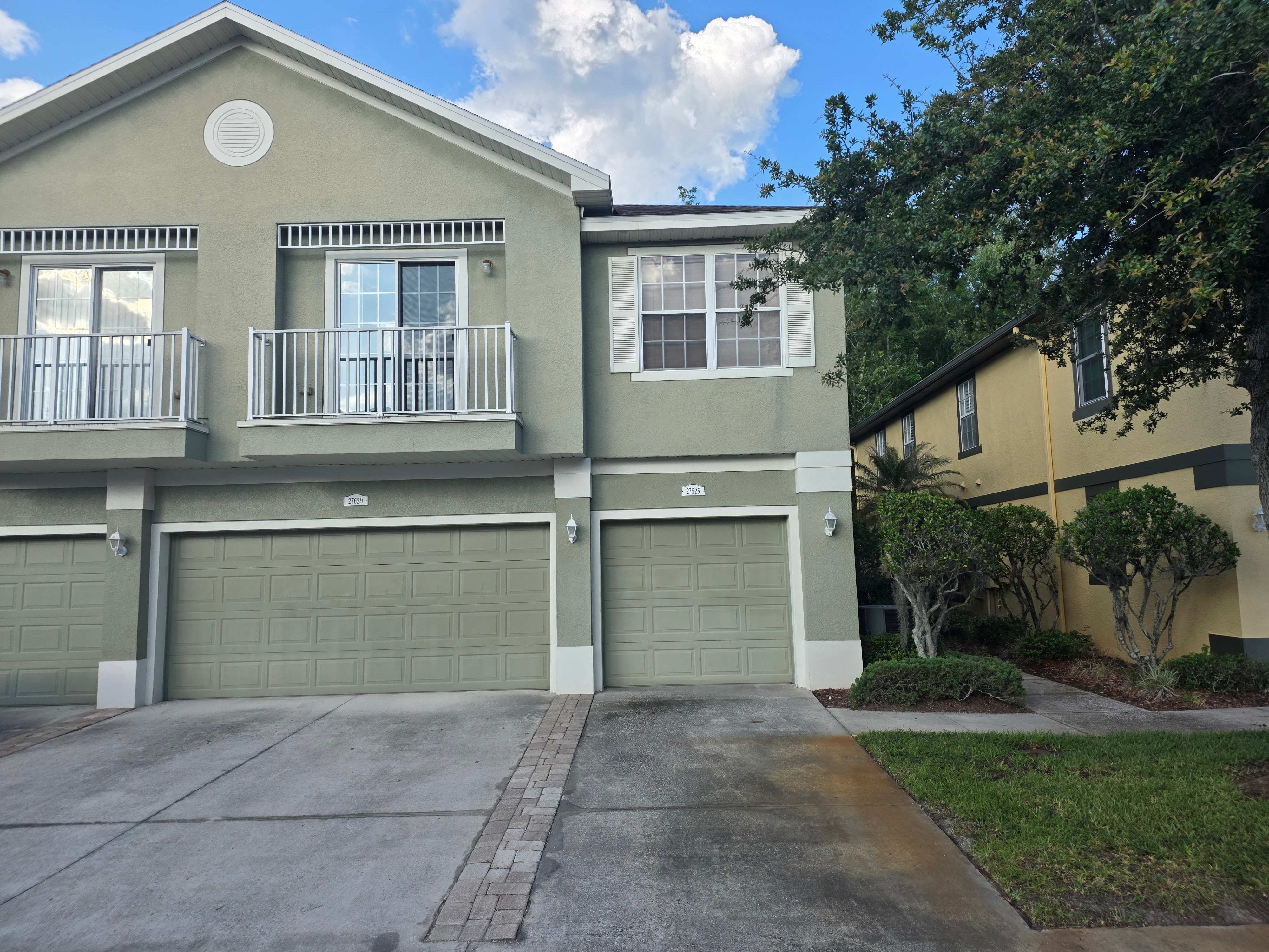 HUD Home — 27625 Pleasure Ride Loop, Wesley Chapel, FL 33544