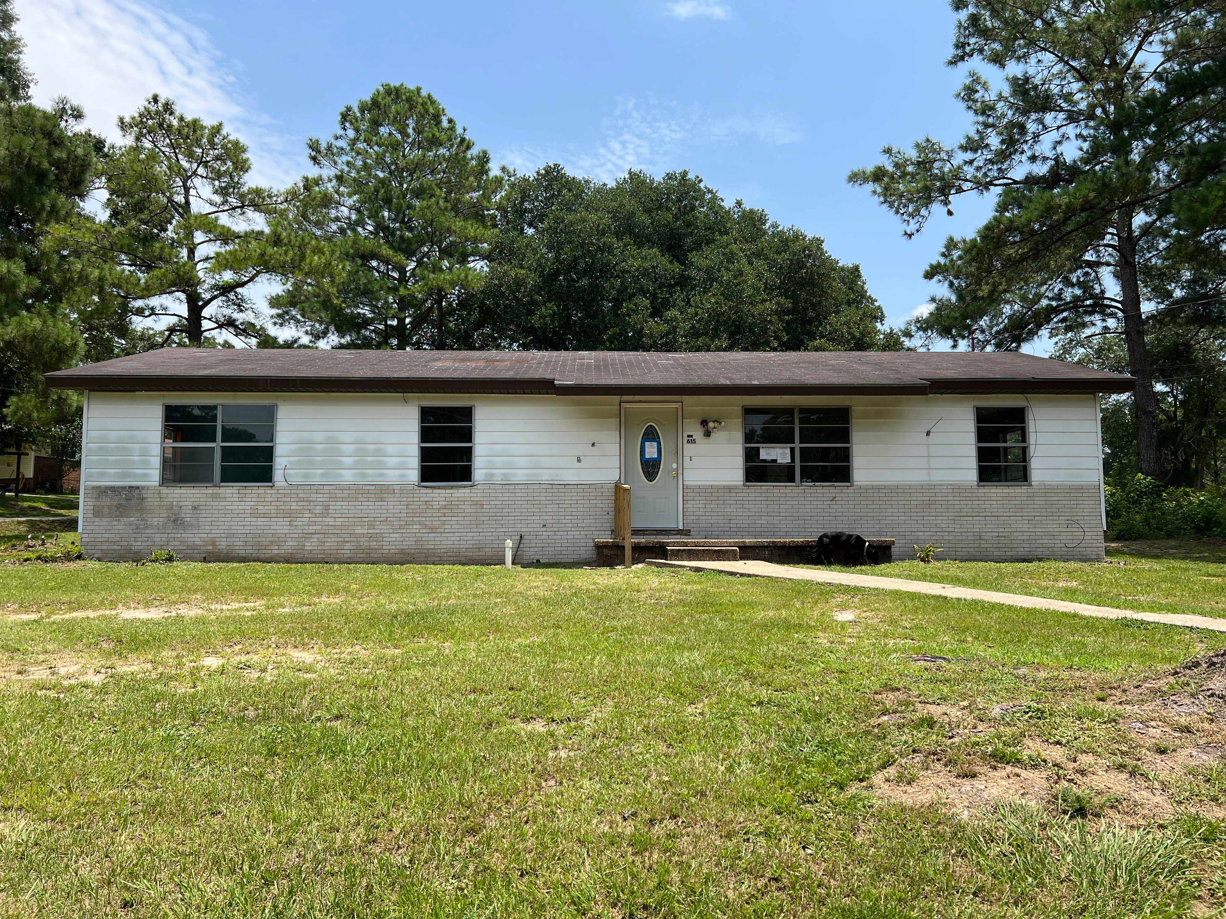 HUD Home — 615 Woodham Circle, Opp, AL 36467