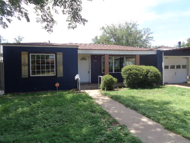 HUD Home — 112 Holly Street, Levelland, TX 79336