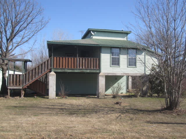 HUD Home β 2150 Harris St, Gainesville, TX 76240