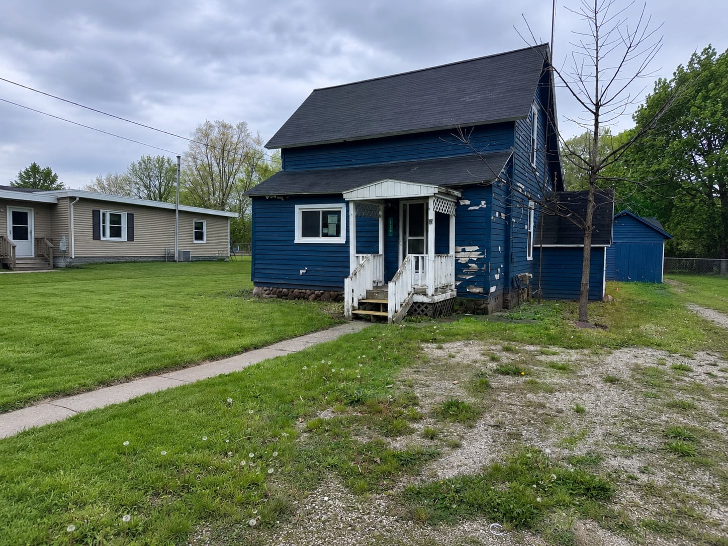HUD Home — 125 N Chippewa St, Shepherd, MI 48883