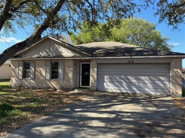 HUD Home β 10518 Pioneer Dr, Corpus Christi, TX 78410