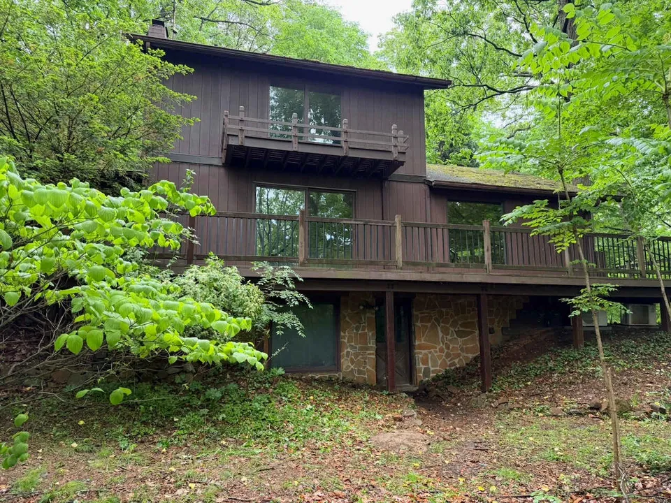 HUD Home β 10 N Ryanford Rd, Schwenksville, PA 19473
