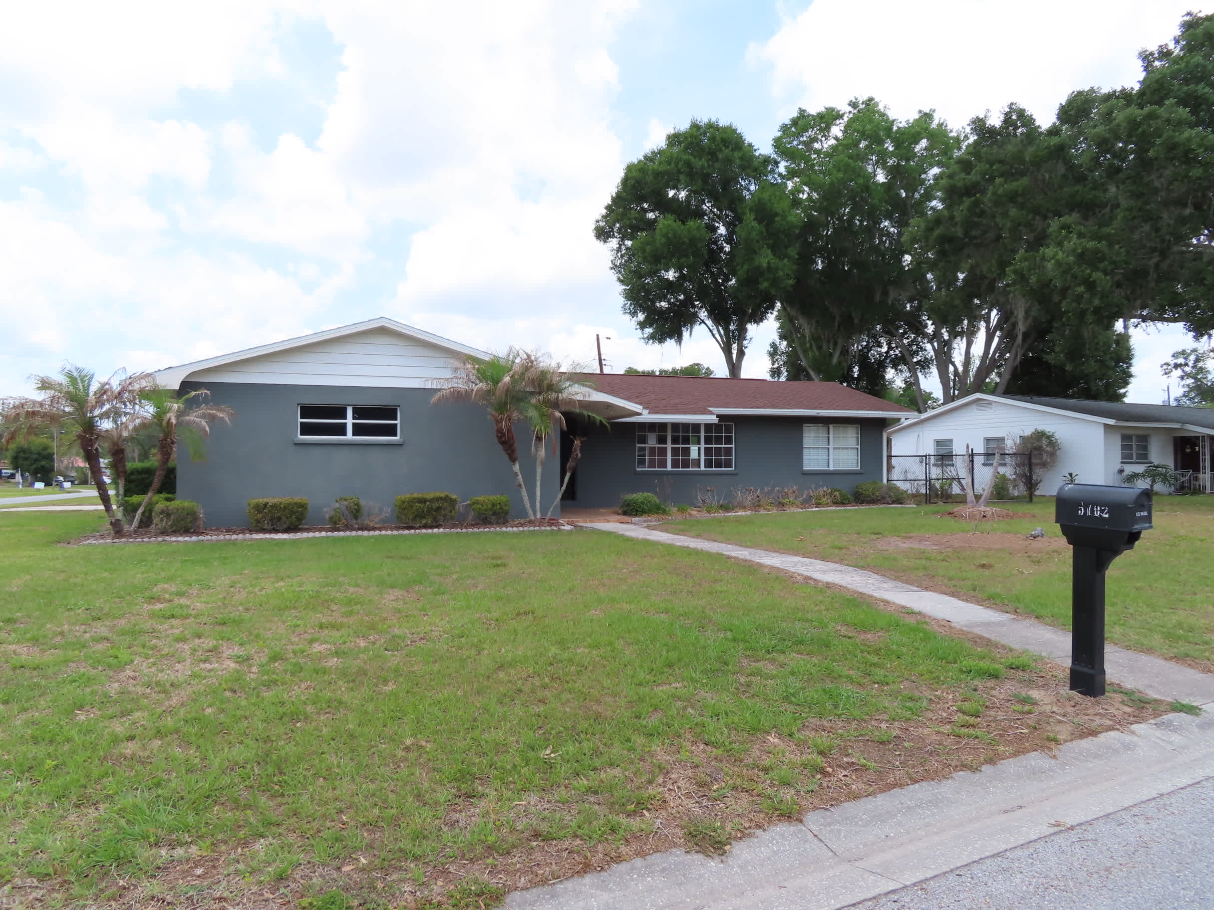 HUD Home — 5702 Jacaranda Ave, Lakeland, FL 33809