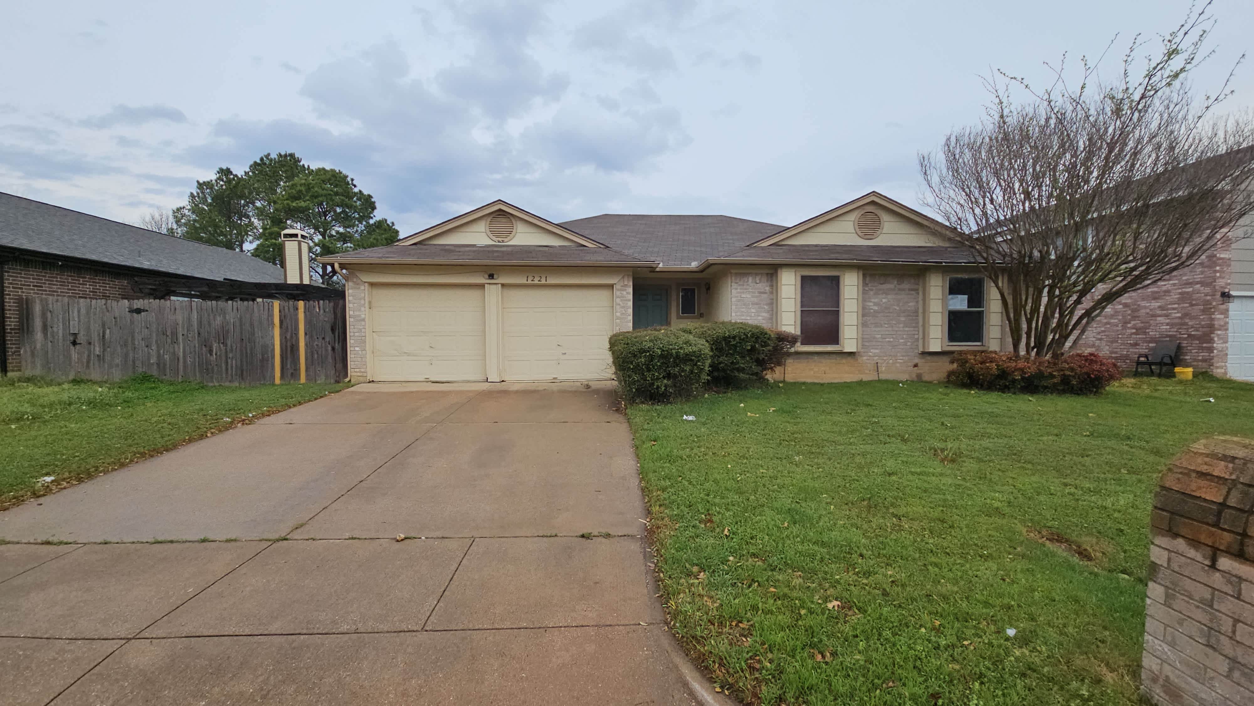 HUD Home — 1221 Nicole Way, Burleson, TX 76028