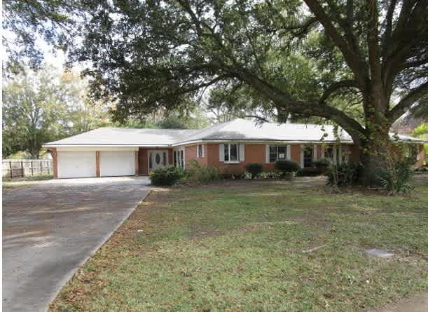 HUD Home — 10048 Bayou Des Glaisies St, Moreauville, LA 71355 - photo 1