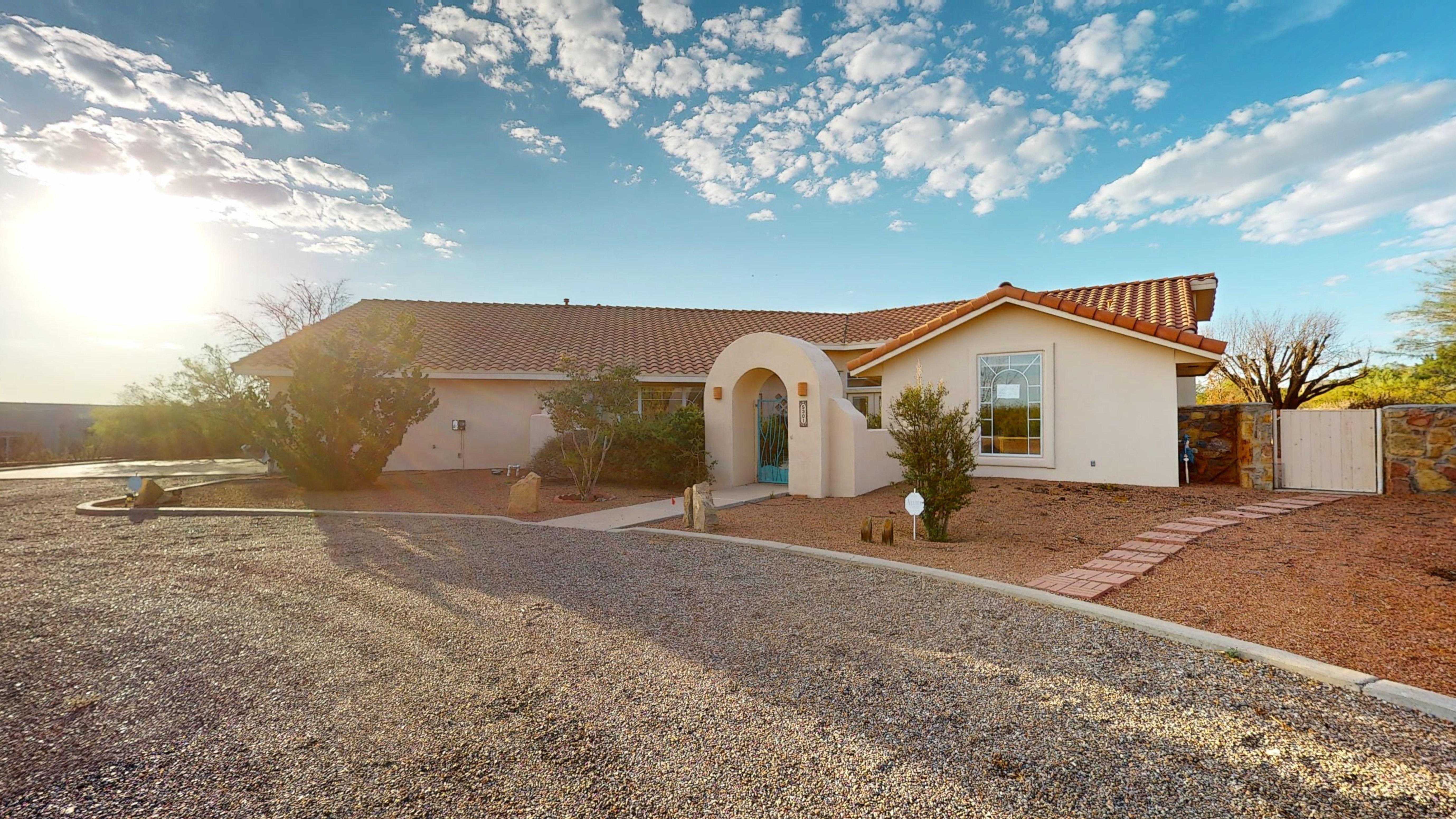 HUD Home — 5301 Redman Rd, Las Cruces, NM 88011 - photo 1