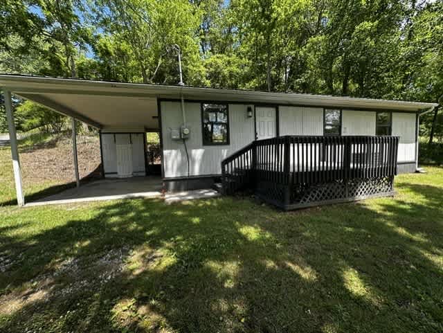 HUD Home — 138 Beech Ave NE, Coeburn, VA 24230 - photo 1