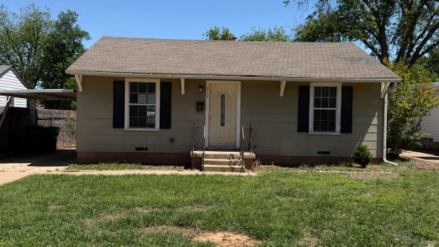 HUD Home — 513 W Inwood Dr, Wichita Falls, TX 76301 - photo 1