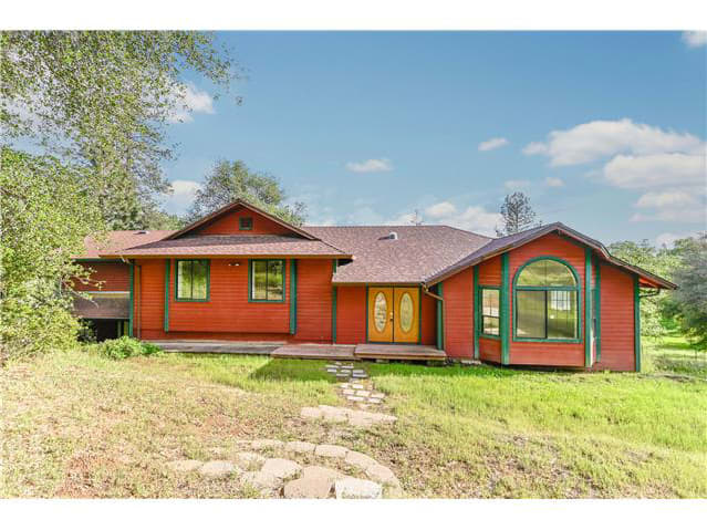 HUD Home — 3090 Horseshoe Bend Rd, Somerset, CA 95684 - photo 1