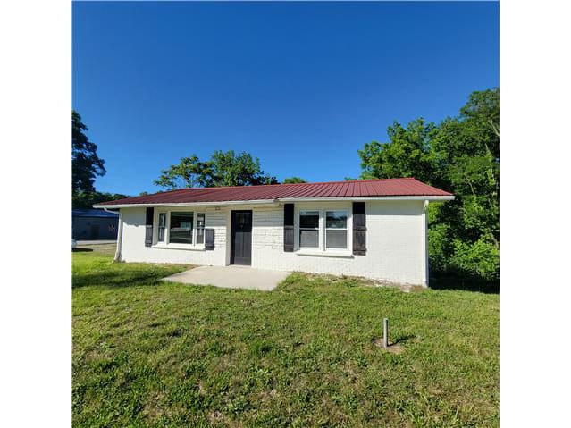 HUD Home — 3361 Midway Rd, Smithville, TN 37166 - photo 1