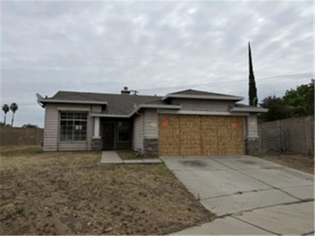 HUD Home — 1299 Moonlight Dr, Ceres, CA 95307 - photo 1