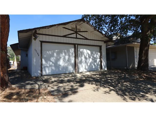 HUD Home — 13180 Ebb Tide Vlg, Clearlake Oaks, CA 95423 - photo 1