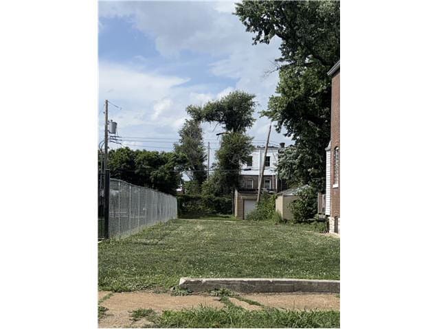 HUD Home — 4647 Enright Ave, St. Louis, MO 63108 - photo 1