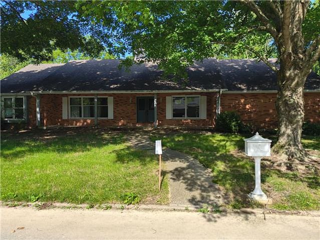 HUD Home — 614 7th St E, Scott City, MO 63780 - photo 1