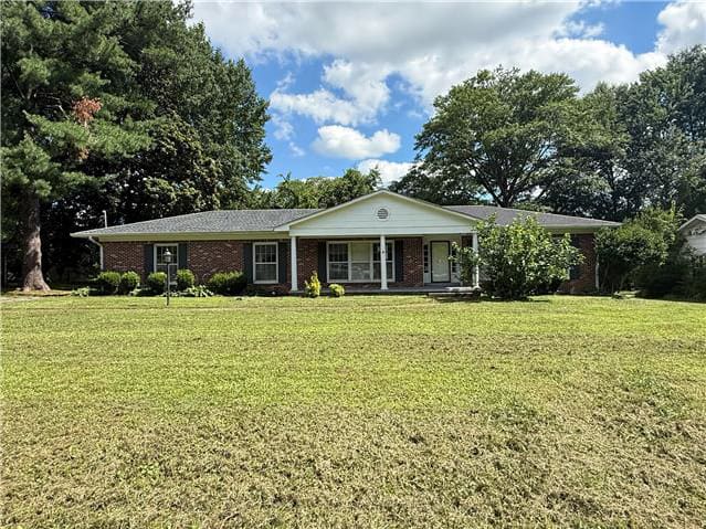 HUD Home — 20 Greenway Dr, Jackson, TN 38305 - photo 1