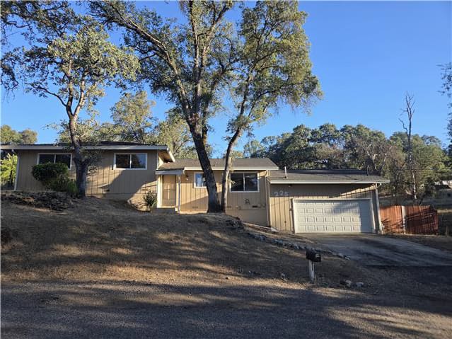 HUD Home — 225 Pine St, San Andreas, CA 95249 - photo 1