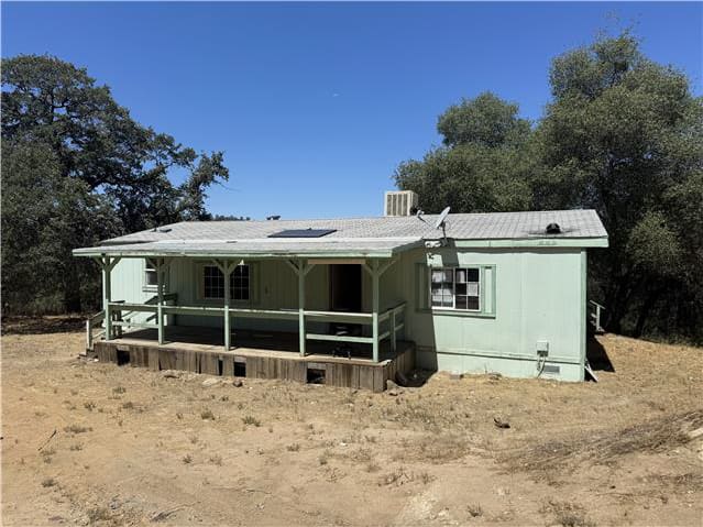 HUD Home — 31360 Road 416, Coarsegold, CA 93614 - photo 1
