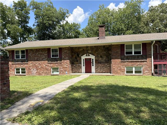 HUD Home — 812 Orchard Ter, Rossville, GA 30741 - photo 1