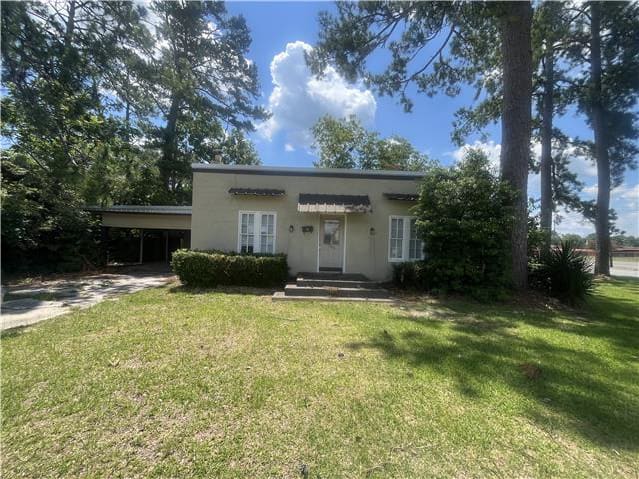 HUD Home — 706 S Dogwood Dr, Nashville, GA 31639 - photo 1