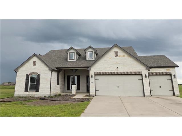 HUD Home — 2450 Diamond D Dr, Beaumont, TX 77713 - photo 1