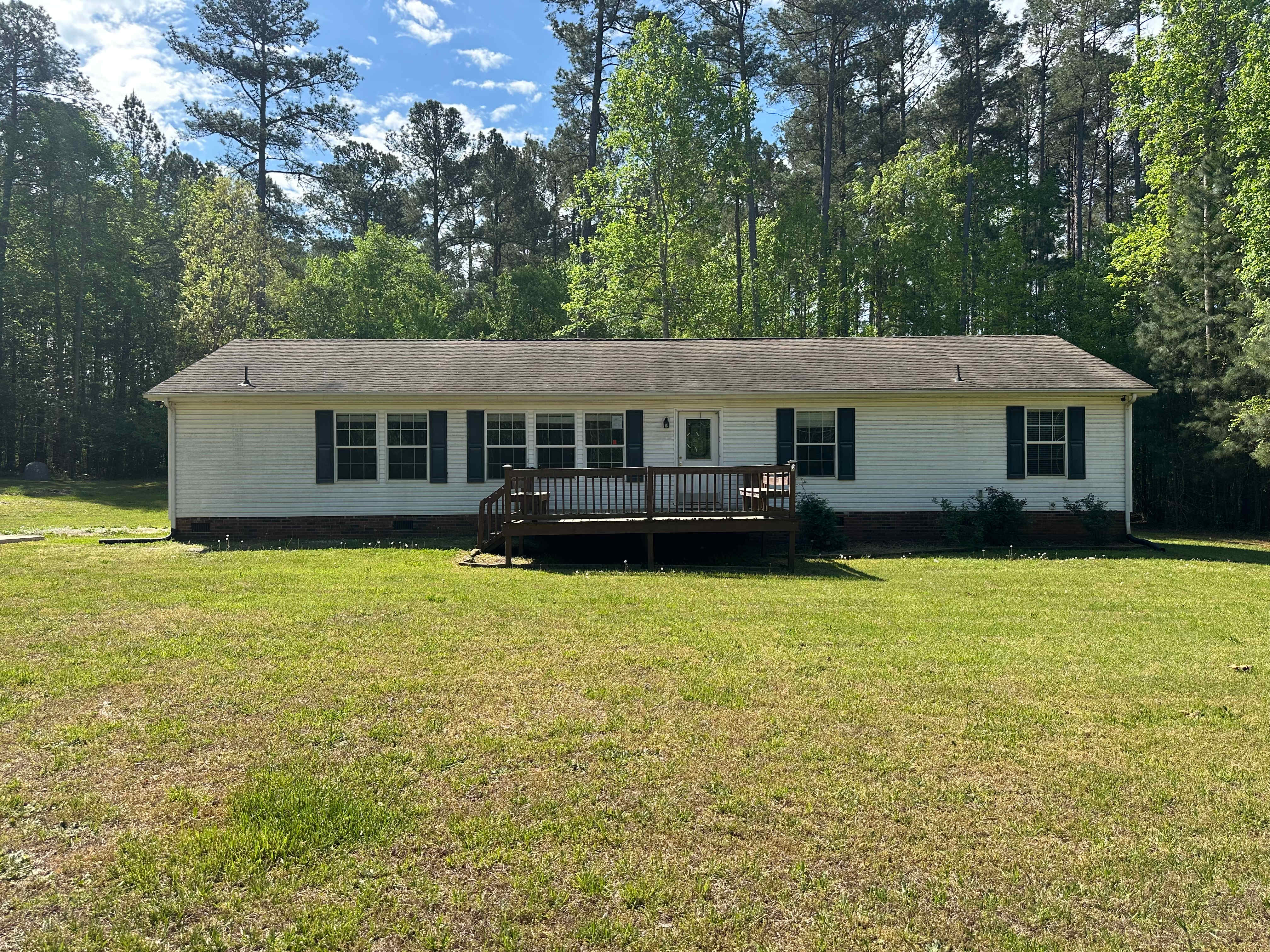 HUD Home — 2410 Annwood Ct, Newton, NC 28658 - photo 1