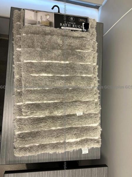 2 Vianetece Throw Rugs and 2 Aura Bath Mats