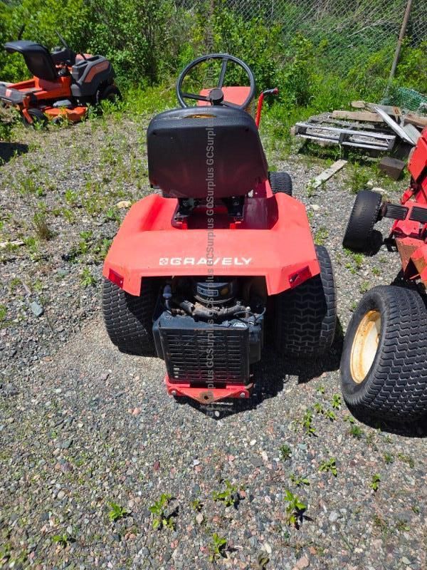 Gravely Ride-On Mower (sold for scrap or parts)
