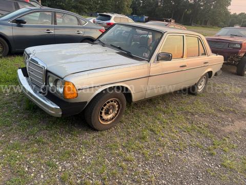 1985 Mercedes-Benz 300