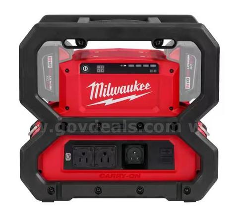 Milwaukee M18 18V Lithium-Ion Cordless 3600-Watt/1800-Watt Battery Powered Power Supply