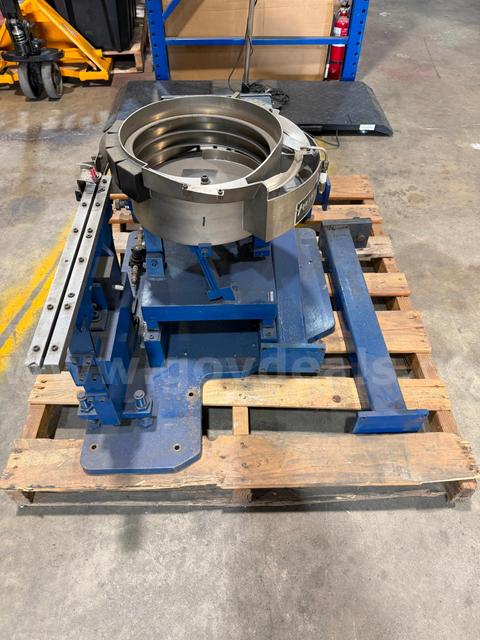 American Feeding Systems Stainless Steel Vibratory Bowl Feeder & Linear Feeder