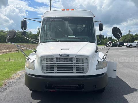 2010 Freightliner B2 Bus