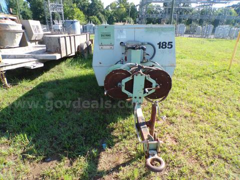 SULLAIR AIR COMPRESSOR