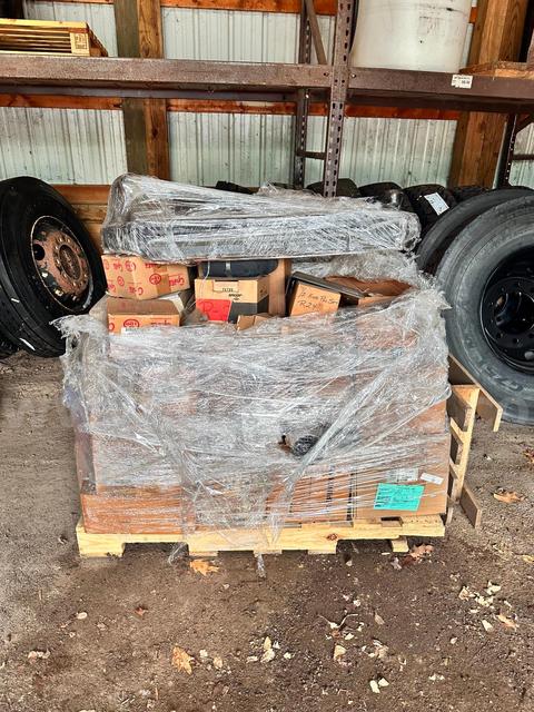 Pallet of Misc International Parts