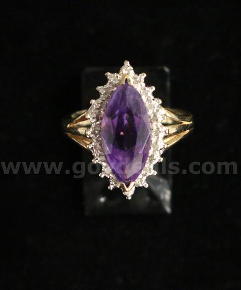 10K Yellow Gold Amethyst & Diamond Ring, 4.1 Grams