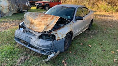 2003 Pontiac Grand AM SE sedan
