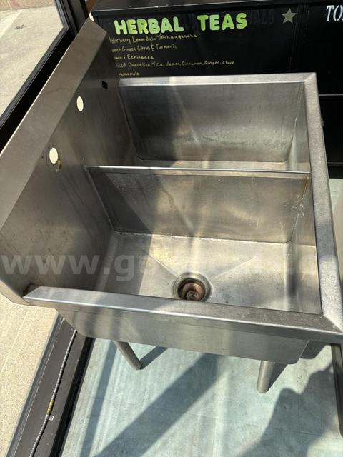 TWO COMPARTMENT SINK