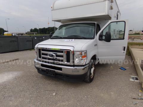 LABORATORY CHEMICAL MOBILE VEHICLE
