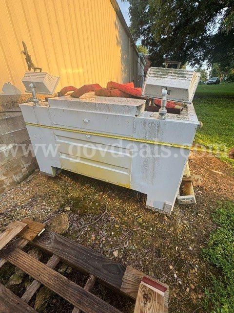 8 Foot Utility Bed