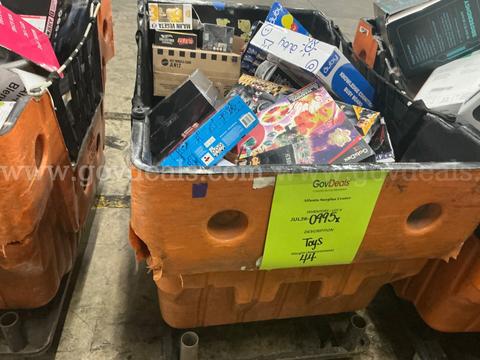 Collectibles: "Toys, Games and Puzzles" (JUL26-0995X)