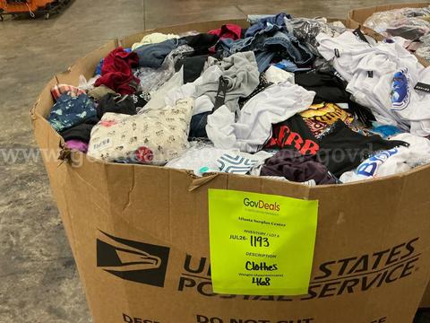 Apparel "Clothes" (JUL26-1193)