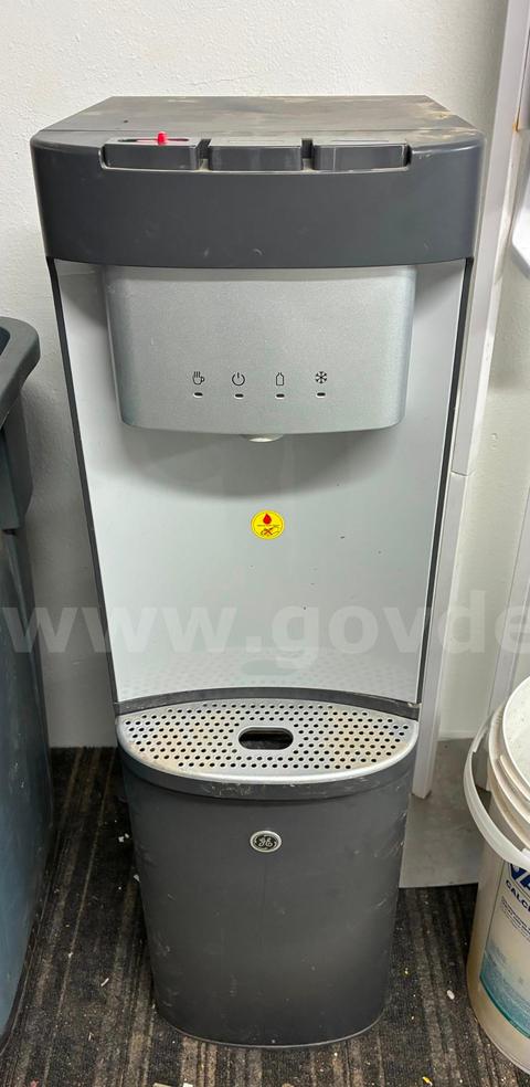GE Bottom-Loading Water Dispenser (GXCF18P)