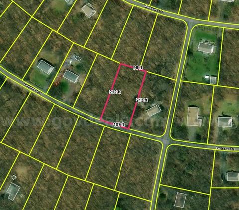 BUILD YOUR DREAM HOME OR SHORT-TERM RENTAL ON THIS PRIME CORNER LOT IN THE POCONOS!