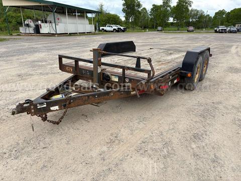 2015 PJ Trailers 16 Ft T/A Equipment Trailer