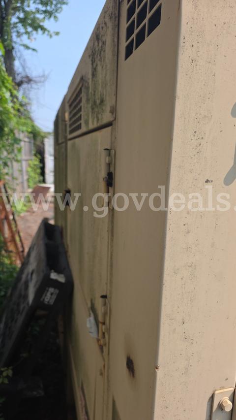 WhisperWatt DCA-125USJ Generator