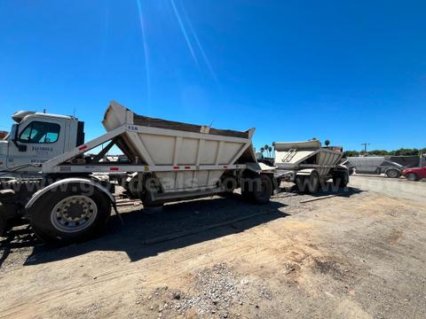 1986 Fruehauf Bottom Dump Trailer Set
