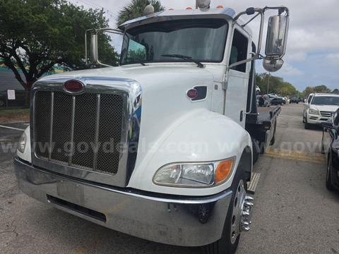 2018 Peterbilt 337